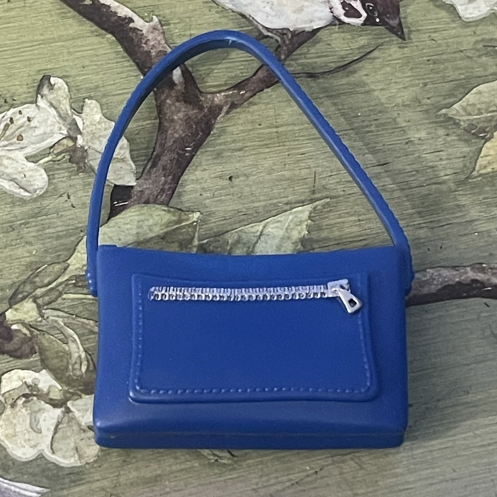 Spinmaster Liv Doll Sophie Blue Purse Only 2009 Replacement